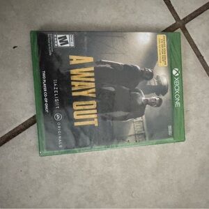 A Way Out for Xbox One - Green Case